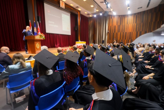 18 5 24 IB Graduation day 243