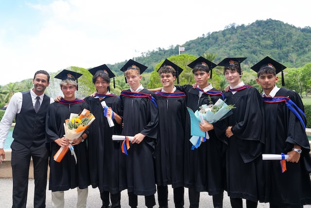 18 5 24 IB Graduation day 333